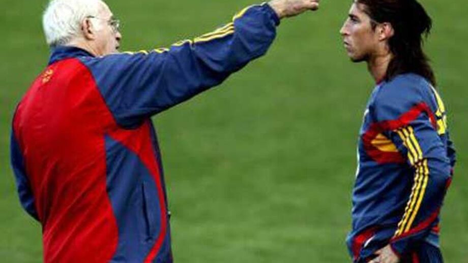 Jogadores choram morte de Aragonés