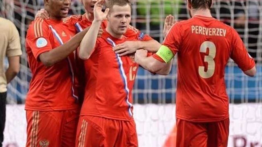 Rússia na final após vencer Espanha (4-3)