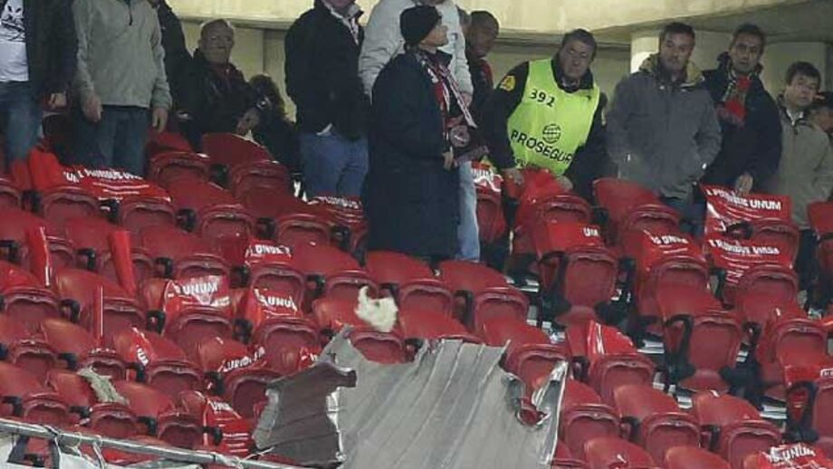Evacuação do estádio em sete minutos