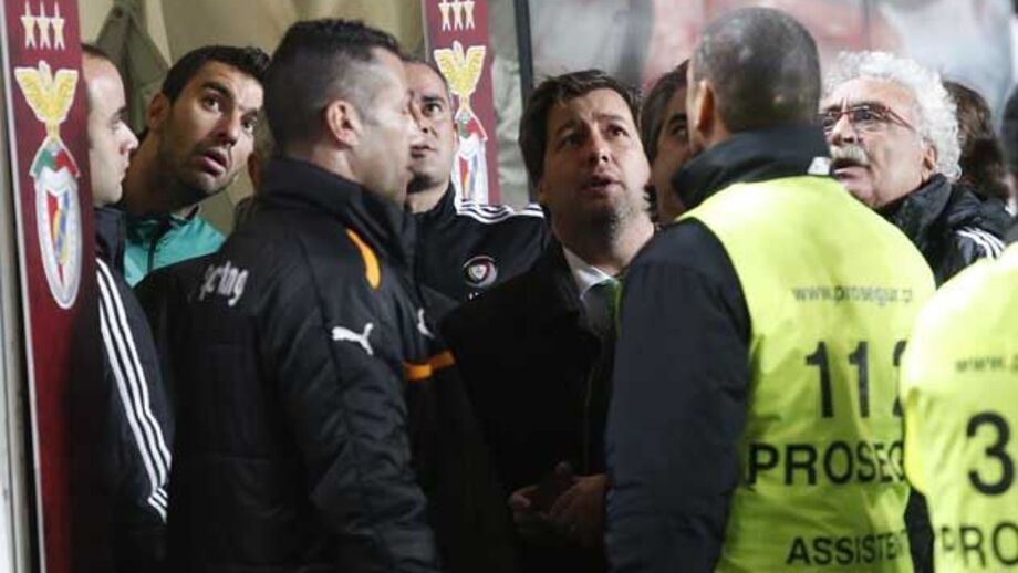 Bruno de Carvalho sempre com a equipa