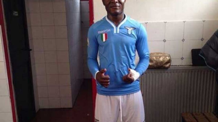 Lazio assegura que jovem africano tem mesmo 17 anos