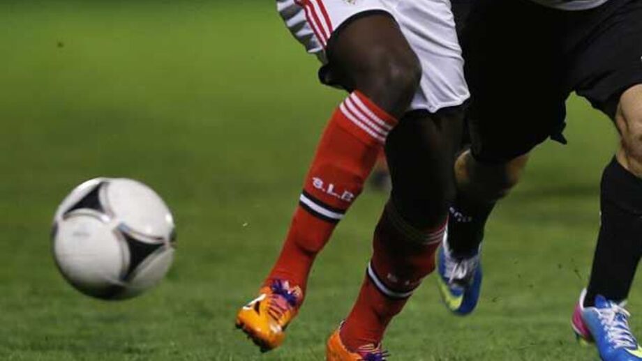 Iniciados: Benfica vence Farense com goleada (6-0)