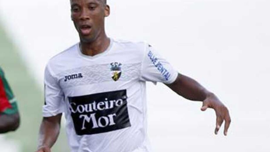 Farense-Marítimo B, 2-1: Hernâni opera reviravolta