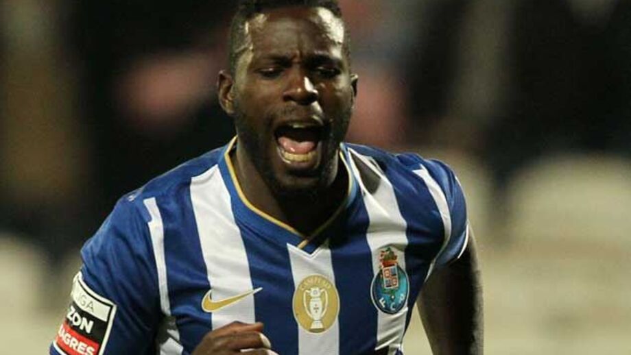 Varela mantém dragões na corrida