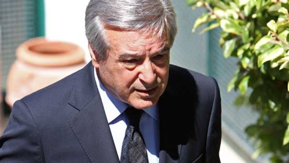 Fernando Gomes assume as finanças