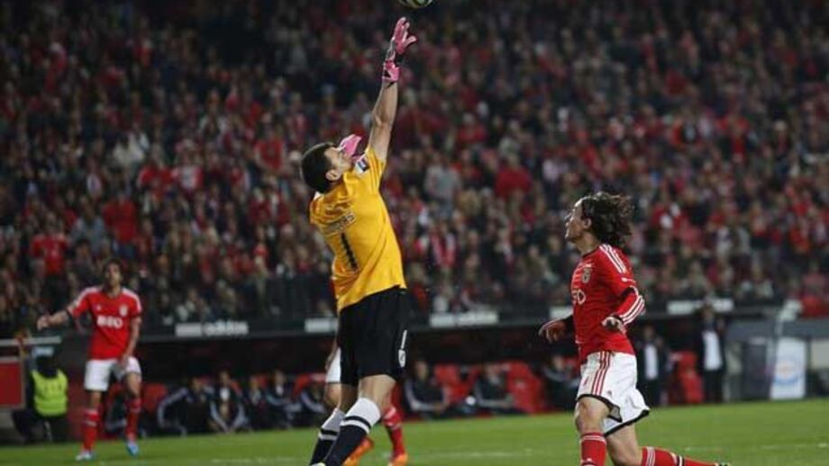 Imprensa sérvia destaca "magia" de Markovic