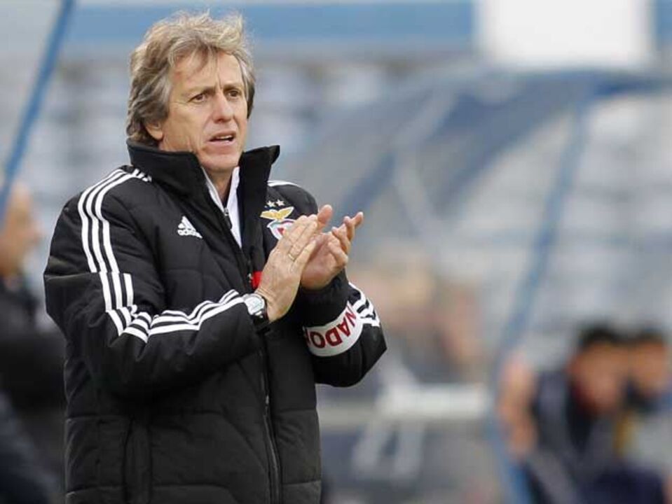 Benfica e Jesus esperam celebrar marco especial