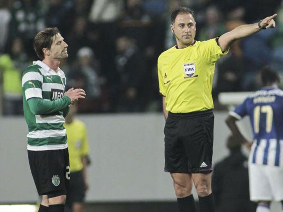 José Leirós: «Nomeação de Benquerença dá jeito»