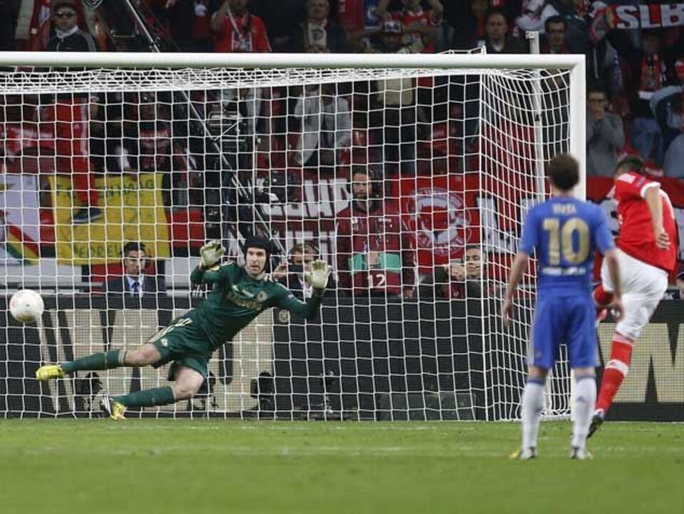 Big Ben já tocou nove badaladas a Cardozo 