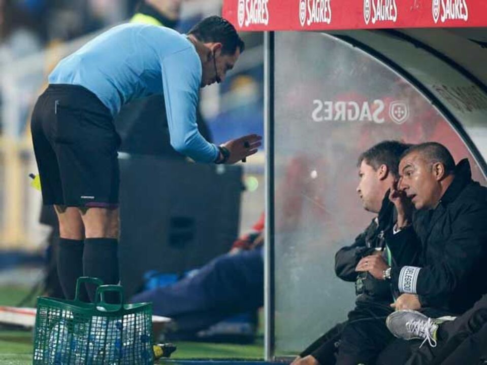 Duelo "rasgadinho" entre Proença e Bruno de Carvalho