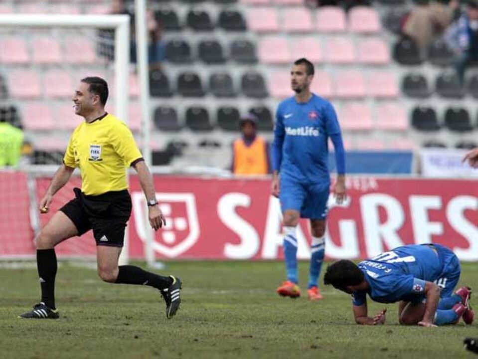 Olegário foi assistido antes do Olhanense-Belenenses
