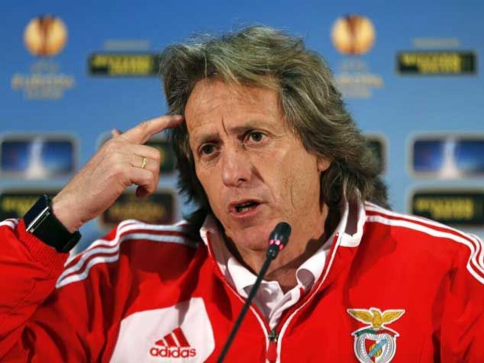 Jorge Jesus: «Liga Europa dá prestígio mas os adeptos querem o campeonato»