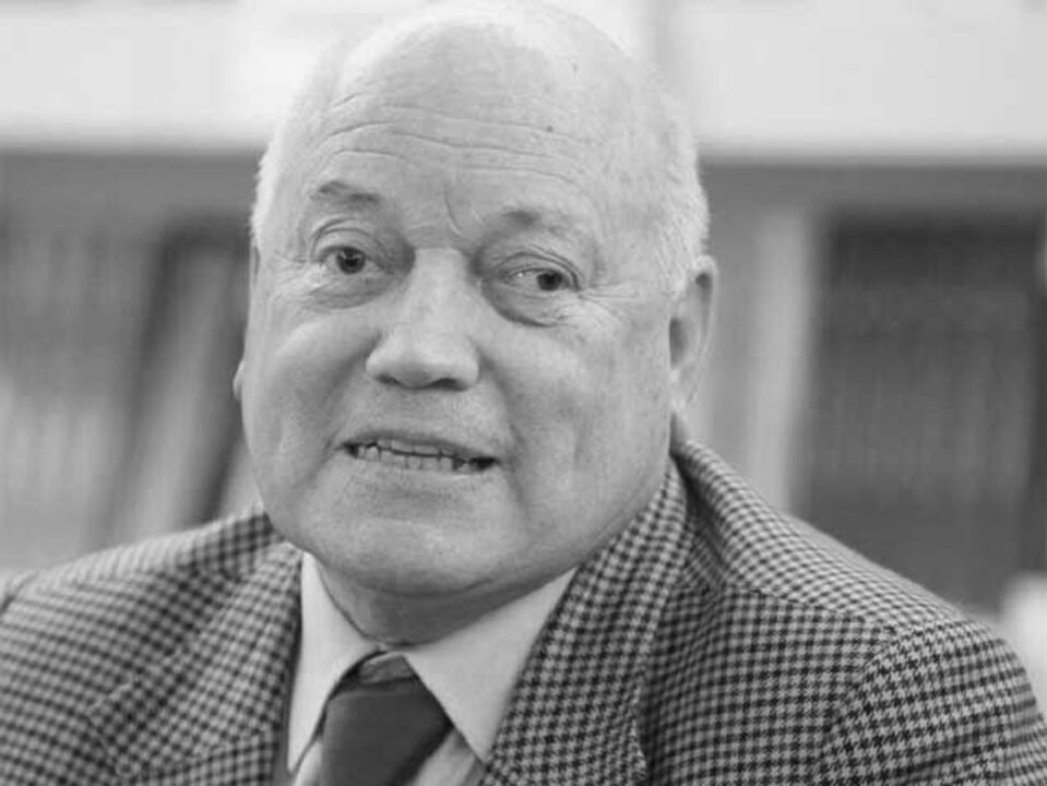 Morreu Medeiros Ferreira