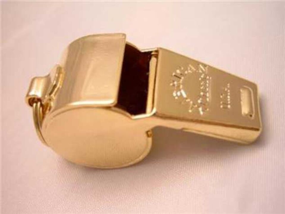 Gondomar vê descida anulada