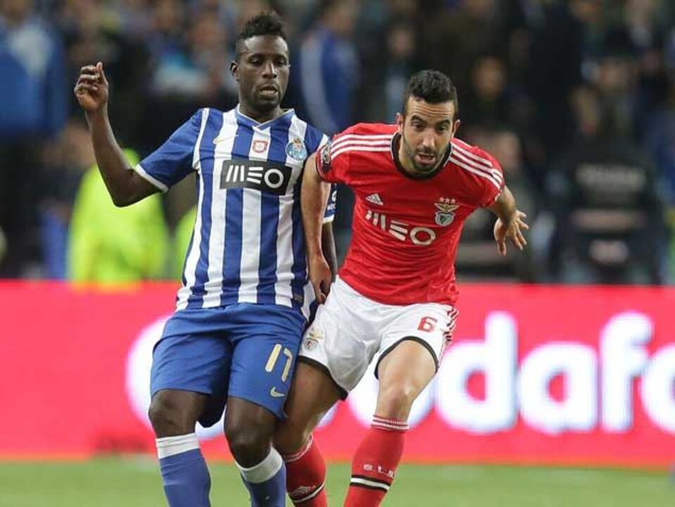 Conversa animada entre Ruben Amorim e Antero Henrique