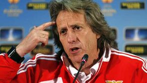 Jorge Jesus: «Liga Europa dá prestígio mas os adeptos querem o campeonato»