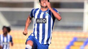 FC Porto B-Ac. Viseu, 3-2: Dragões mantêm a liderança
