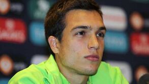 Sub-19: Tomás Podstawski quer "circulação rápida" com o Qatar