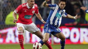FC Porto-Benfica em duelo a lembrar 