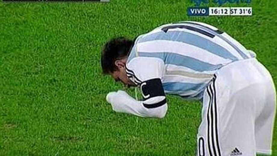 Messi: «Costumo vomitar até em casa...»