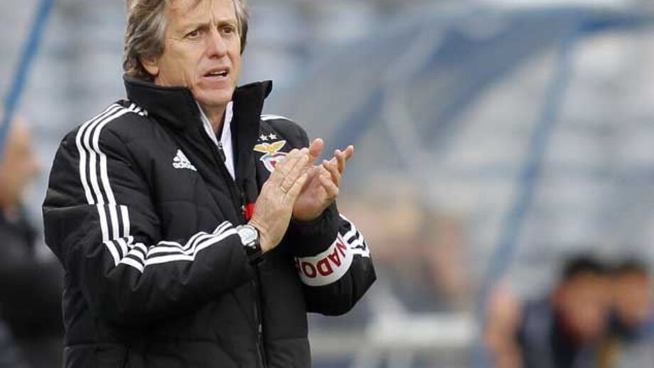 Benfica e Jesus esperam celebrar marco especial