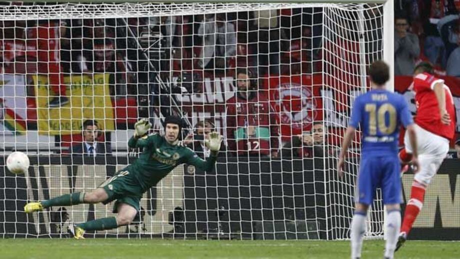 Big Ben já tocou nove badaladas a Cardozo 