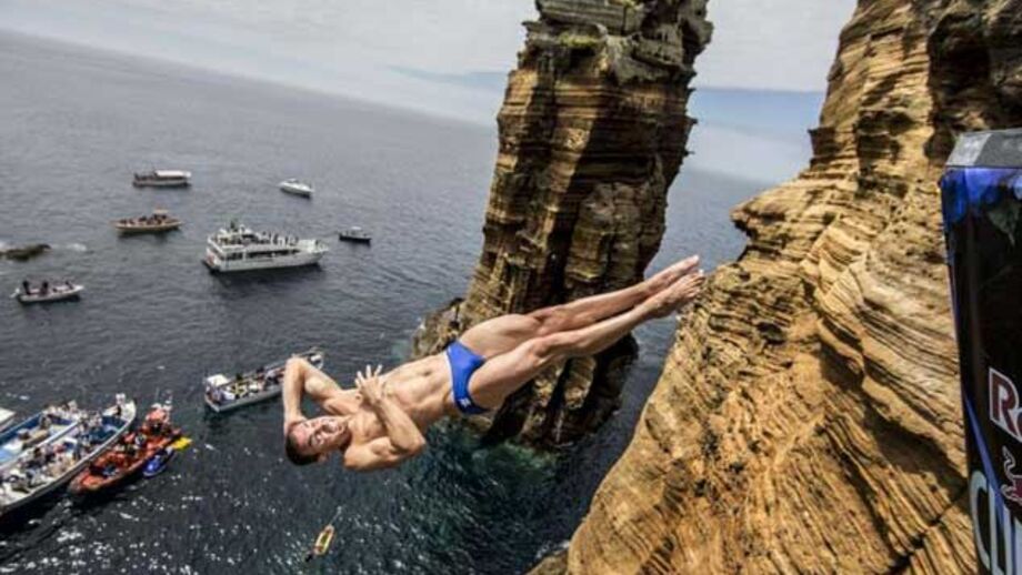 Red Bull Cliff Diving regressa aos Açores