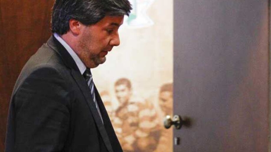 Leões avançam judicialmente contra árbitros e seus responsáveis