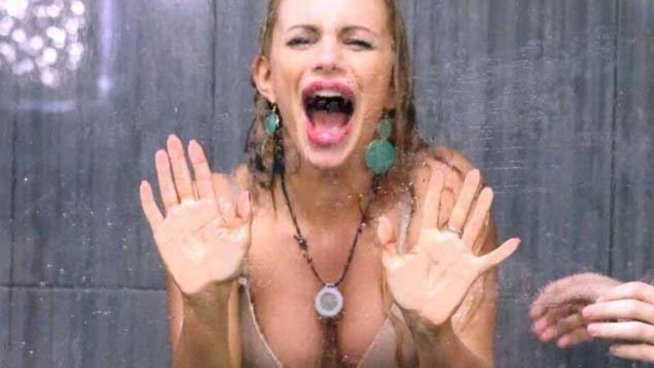 Veronica Graf envolve Balotelli em orgia explosiva