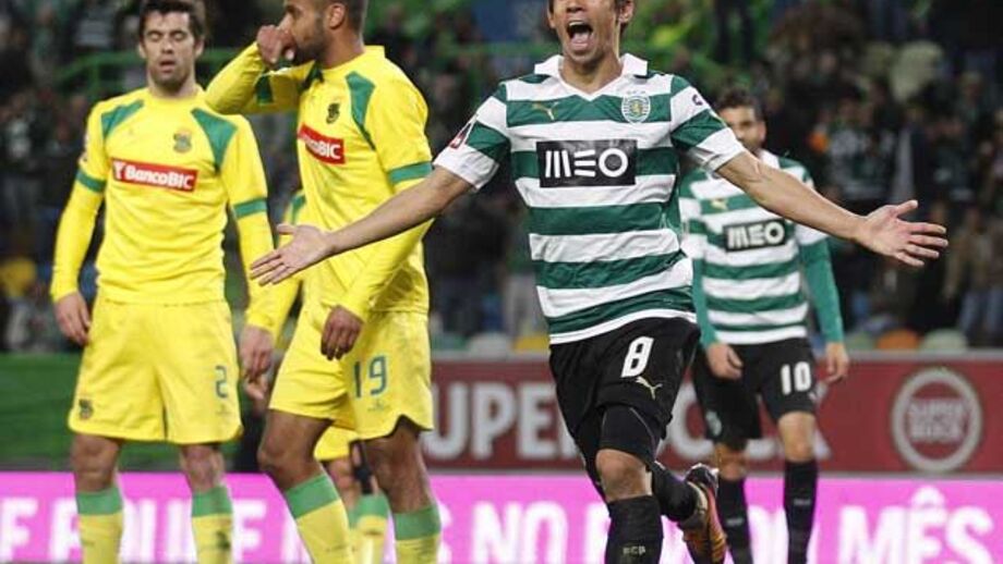 Vitória em Paços garante Champions