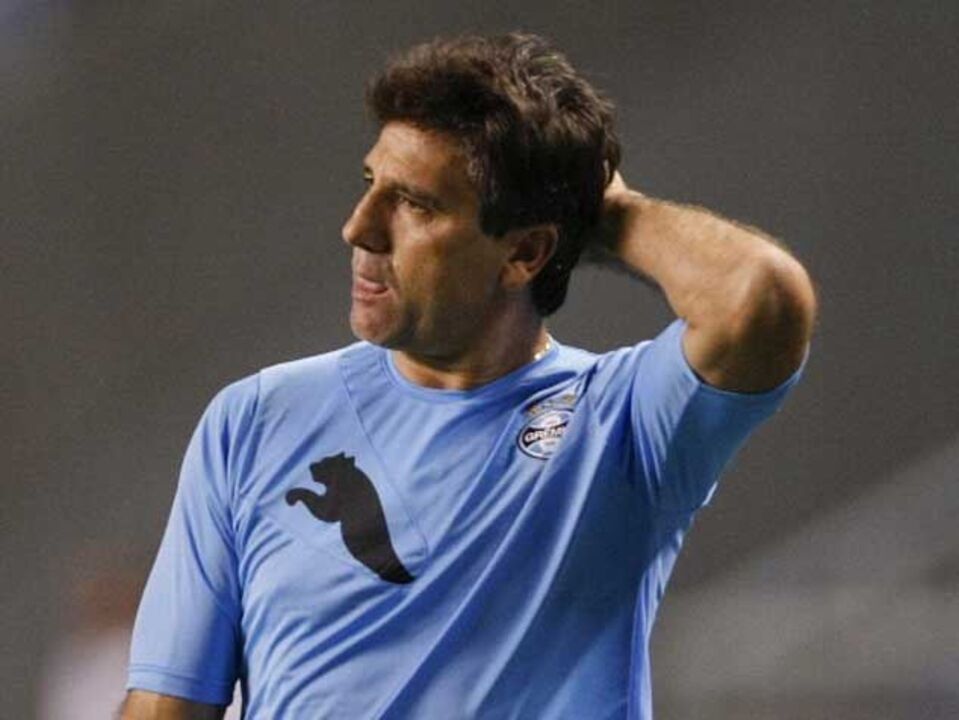 Fluminense despede treinador Renato Gaúcho