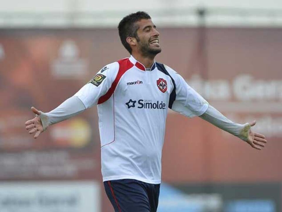 FC Porto B-Oliveirense, 1-2: Reviravolta no segundo tempo