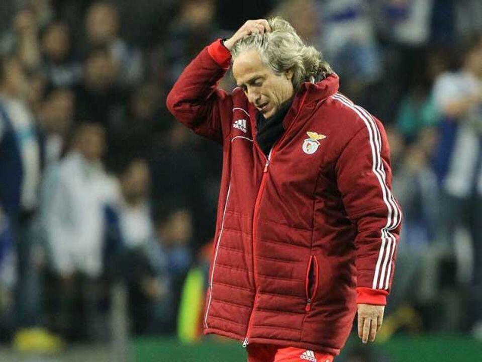 Da pior derrota ao ajoelhar de Jesus