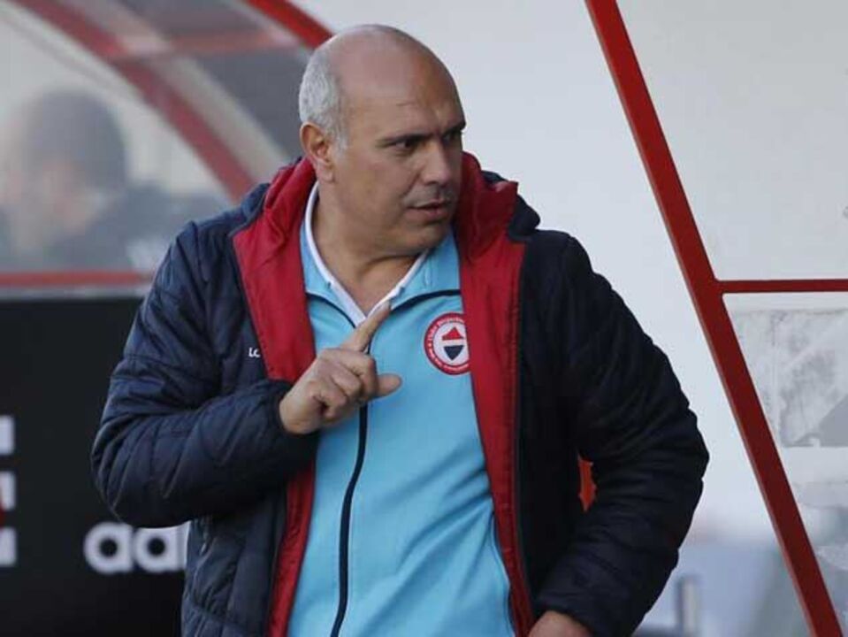 Trofense-Oliveirense, 3-0: Rumo à manutenção