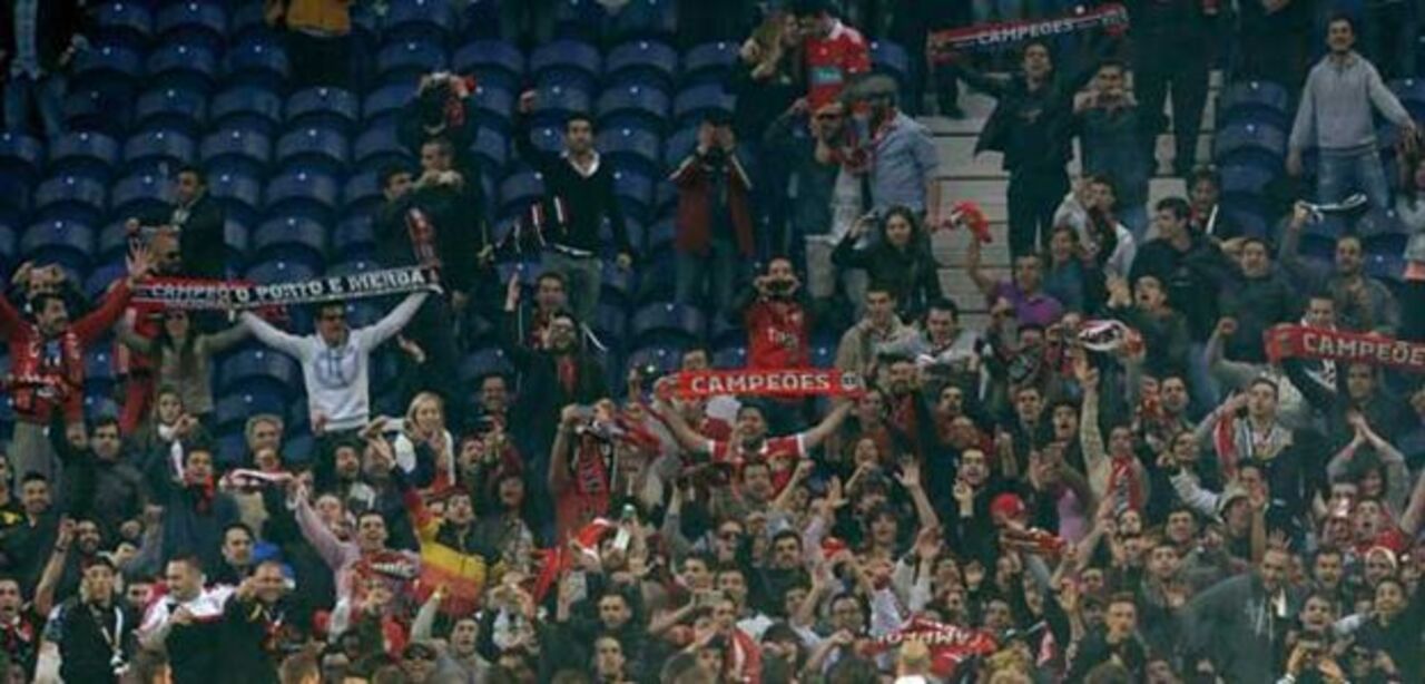 Benfica de Jesus à procura do recorde de títulos