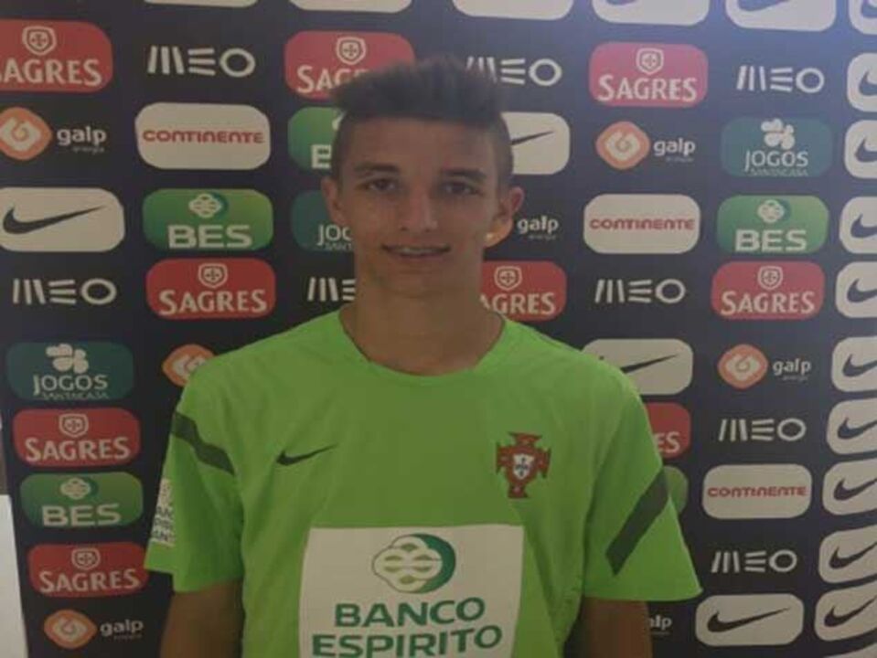 Sub-17: Fernando Fonseca quer jogar de "igual para igual" no Europeu