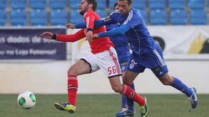 Benfica B-Feirense, 0-2: Águia derrotada em casa