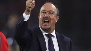 Benítez oferece ajuda à Juventus para ultrapassar Benfica