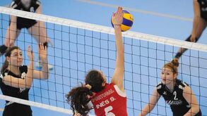 Mundial de Voleibol: Colégio do Rosário já nas "meias"