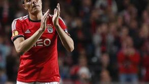 Trabzonspor já fez proposta por Cardozo