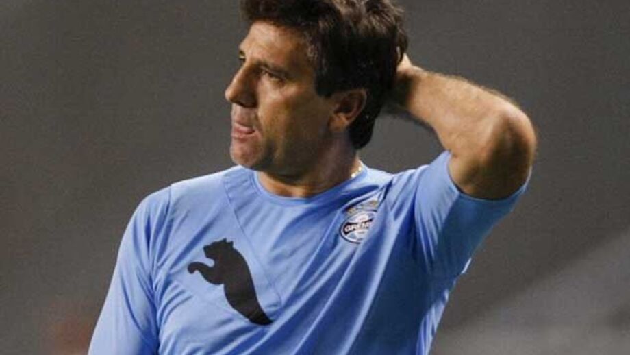 Fluminense despede treinador Renato Gaúcho