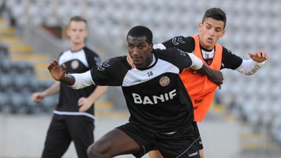 Baixar o preço de Ghazal