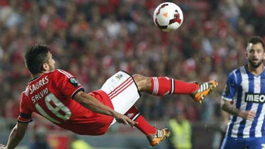 Salvio quer imitar Drogba
