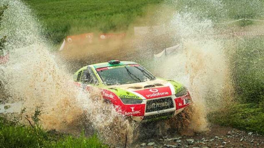 Miguel Barbosa vence prova inaugural do nacional