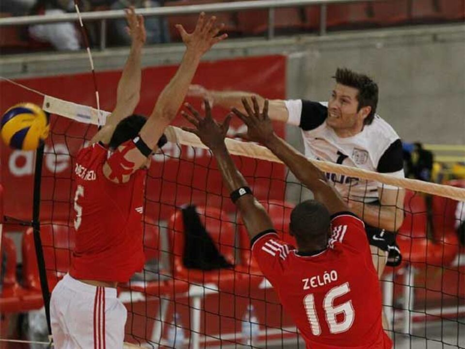 Benfica revalida título de campeão