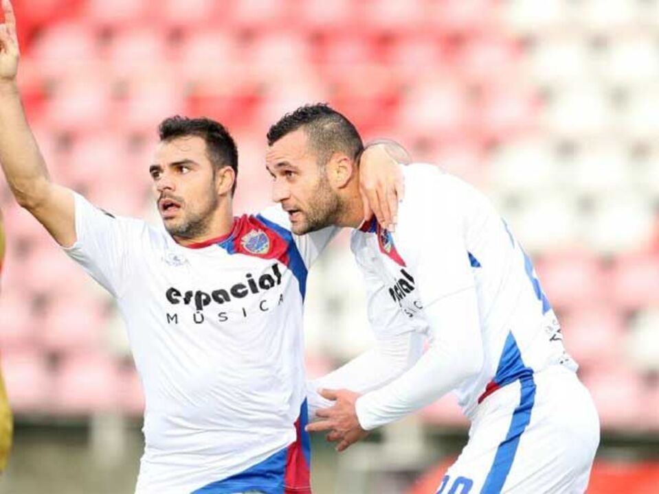 Desp. Chaves-Portimonense, 3-2: Flavienses continuam a sonhar com o playoff