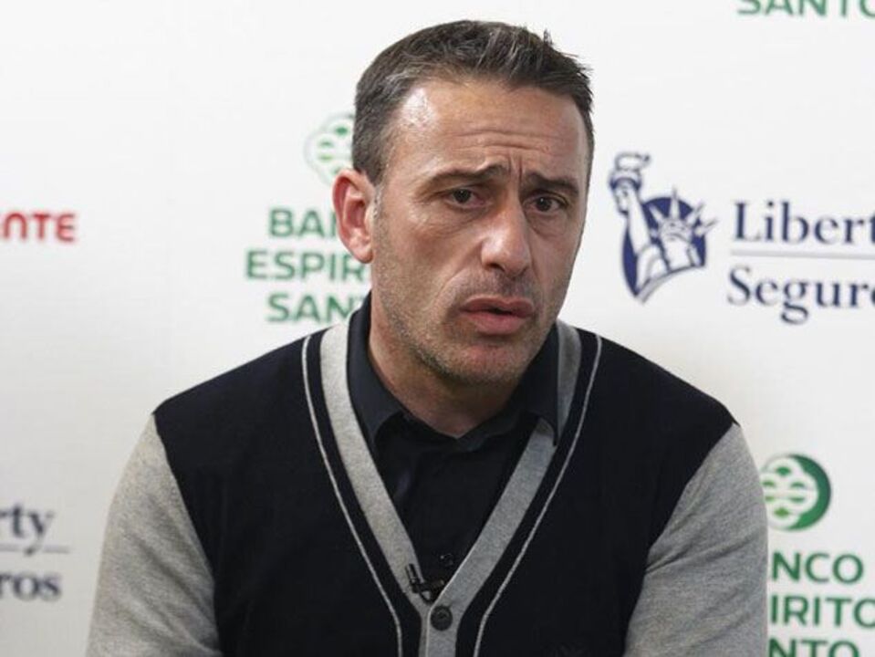 Paulo Bento: «Não faz sentido integrar Tiago nestas condições»