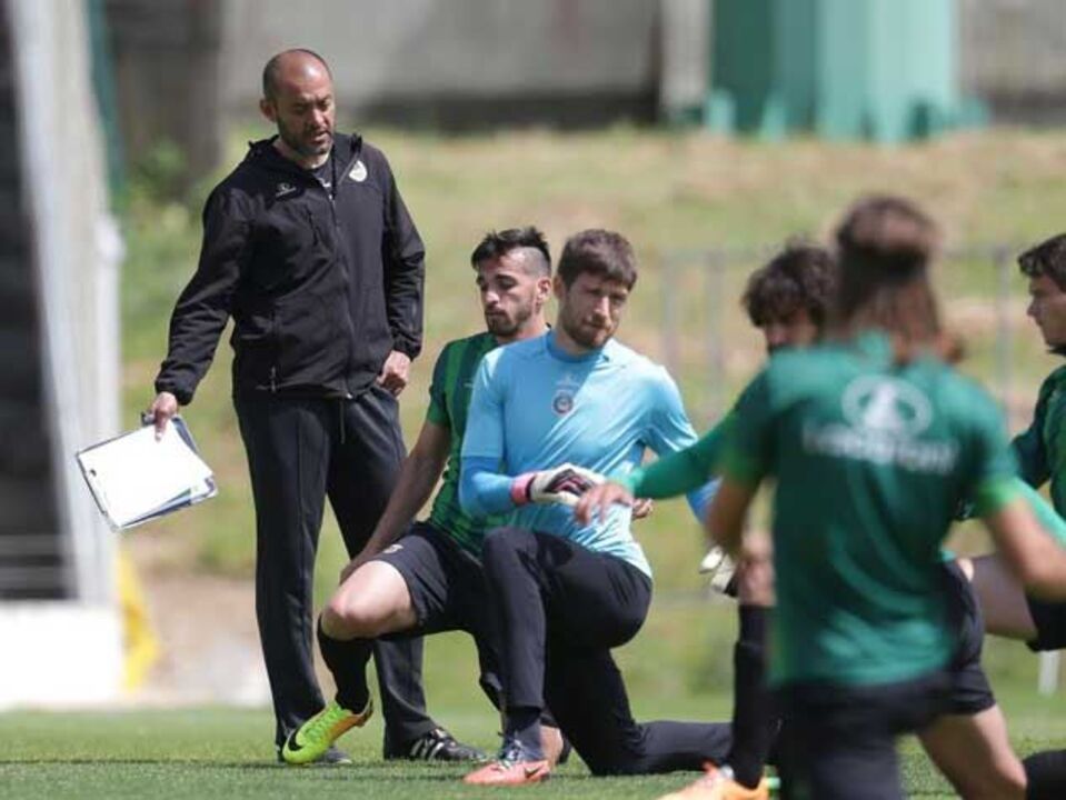 Nuno: «O Benfica já ganhou tantas e amanhã pode ser a nossa vez»