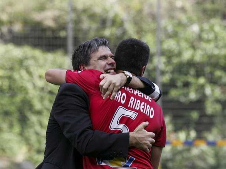 Penafiel-Feirense, 1-1: Empate não estraga festa