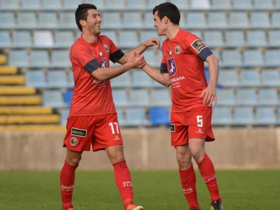 Santa Clara-Sp. Covilhã, 1-1: Empate de final de época